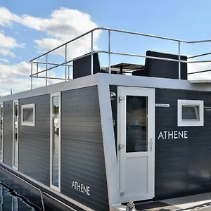 Cosy Floating Boatlodge Athene Lodge