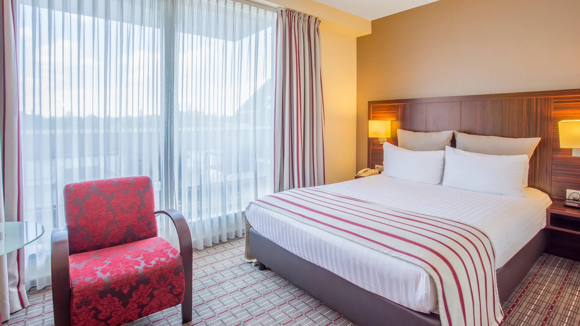 Crowne Plaza Maastricht By Ihg Hotell Nederländerna