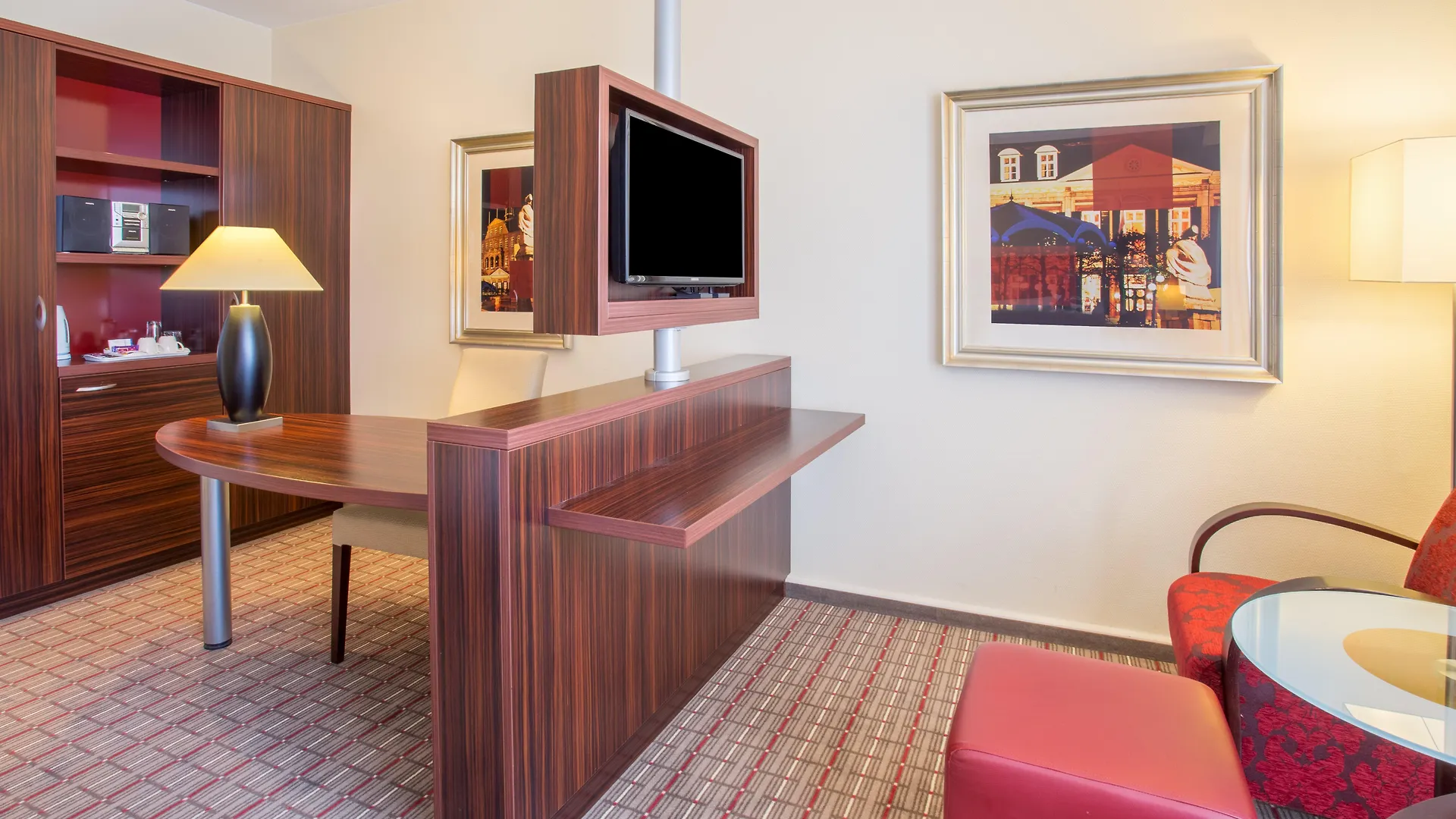 Crowne Plaza Maastricht By Ihg Hotell