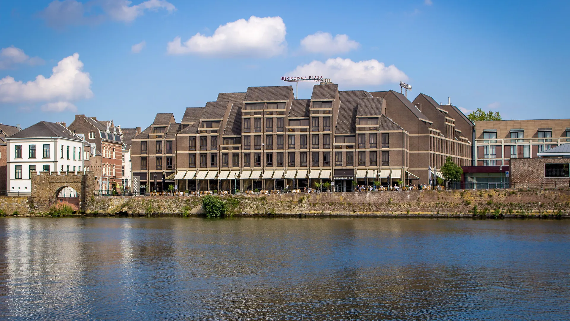 Crowne Plaza Maastricht By Ihg Hotell