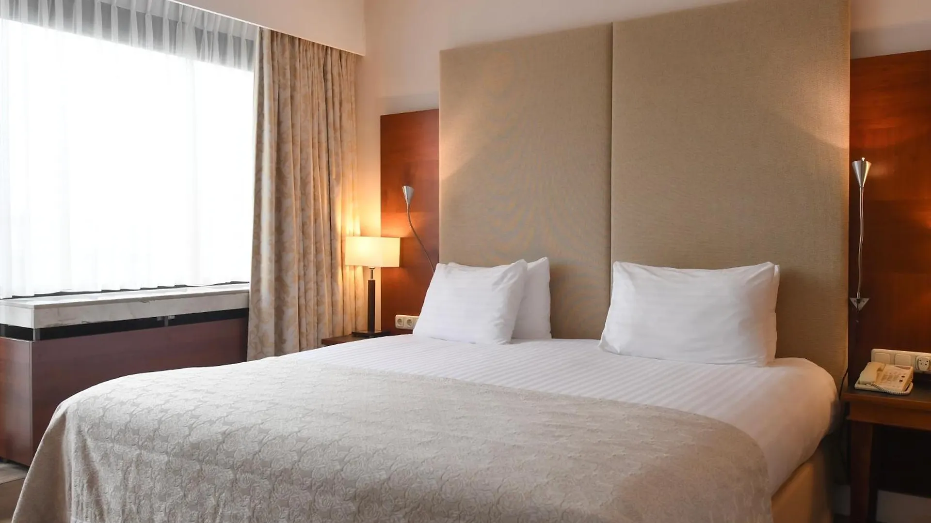 ****  Crowne Plaza Maastricht By Ihg Hotell Nederländerna